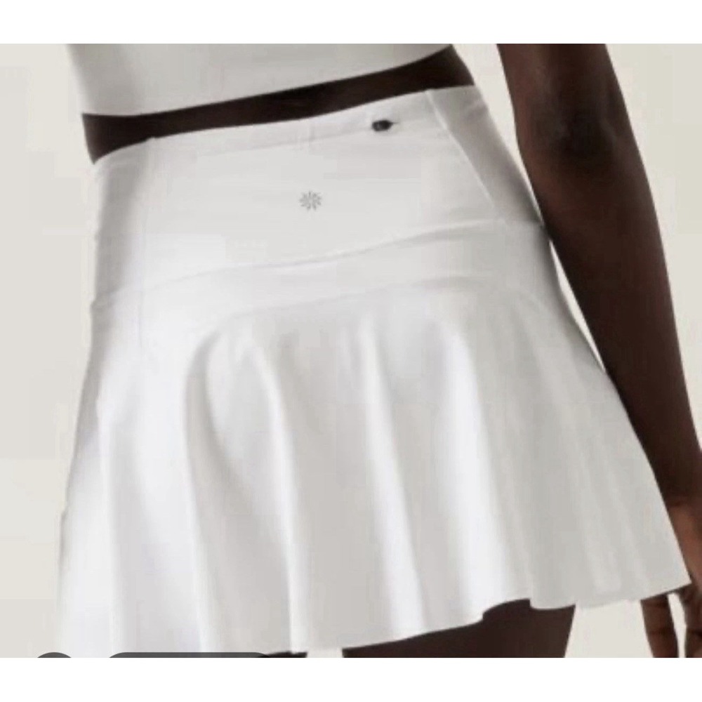NWOT Athleta ACE Tennis Skort 13.5” White Sports Skirt Built-In Shorts Small